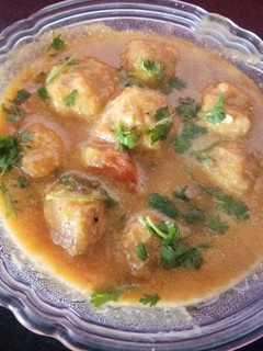 பருப்பு உருண்டை குழம்பு செய்முறை முக்கிய புகைப்படம்