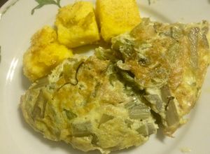 Una foto de Cocina express: Tortilla de cabos de acelga y hongos