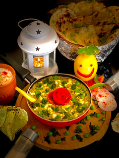 મેથી મટર મલાઈ(methi matar malai recipe in Gujarati) રેસીપી મુખ્ય ફોટો