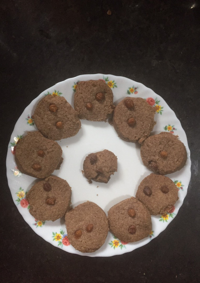 ராகி குக்கீஸ்(ragi cookies recipe in tamil) செய்முறை முக்கிய புகைப்படம்