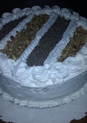 Una foto de Torta de Turrón Nuez