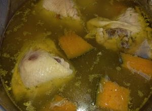 Una foto de Cazuela de pollo 😋