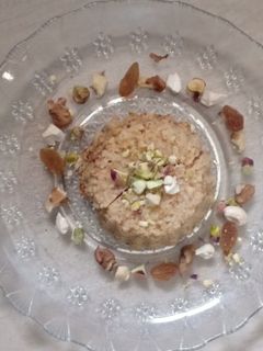 મિલ્ક કેક (Milk cake Recipe In Gujarati) રેસીપી મુખ્ય ફોટો