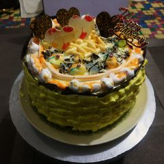 A picture of Pineapple cake.