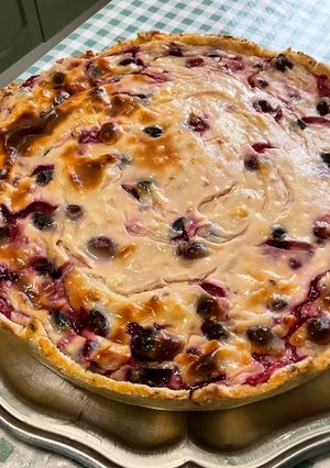 Une photo de Flan pâtissier aux fruits rouges et cranberries