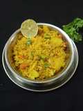 વેજીટેબલ પૌવા (Vegetable Poha Recipe In Gujarati)