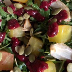 A picture of Cranberry dressing.