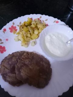 व्रत वाले आलू (vrat wale aloo recipe in Hindi) रेसिपी मुख्य फोटो