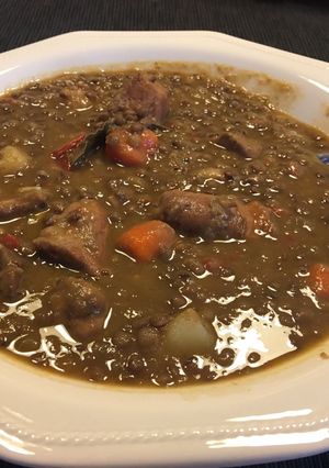 Una foto de Lentejas con costillas