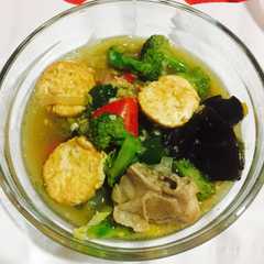 A picture of Sapo Tahu Ayam.