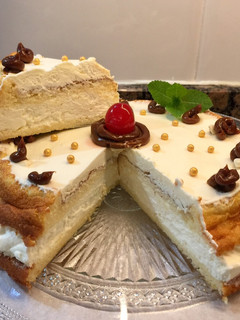 Una foto de Tarta soufflé de limón con solo 3 ingredientes