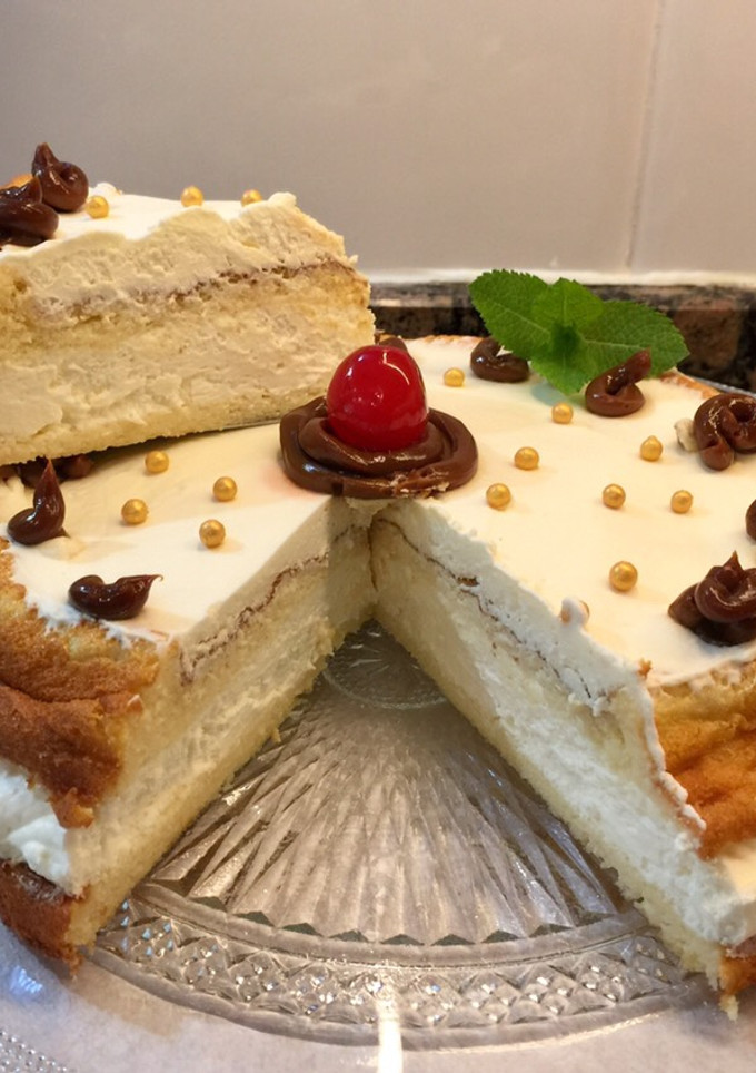 Una foto de Tarta soufflé de limón con solo 3 ingredientes