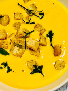 Una foto de Crema de calabaza y queso en Thermomix tm5 ¡súper cremosa!