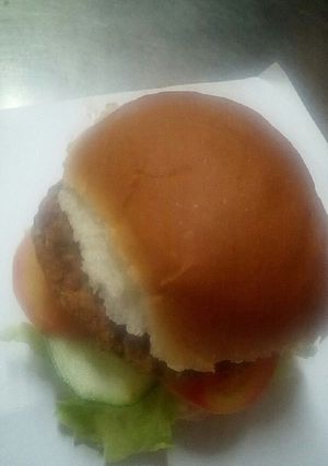 A picture of Beef Burger.