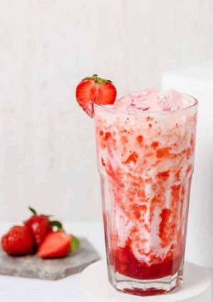 Foto resep Strawberry Yakult Korean Milk