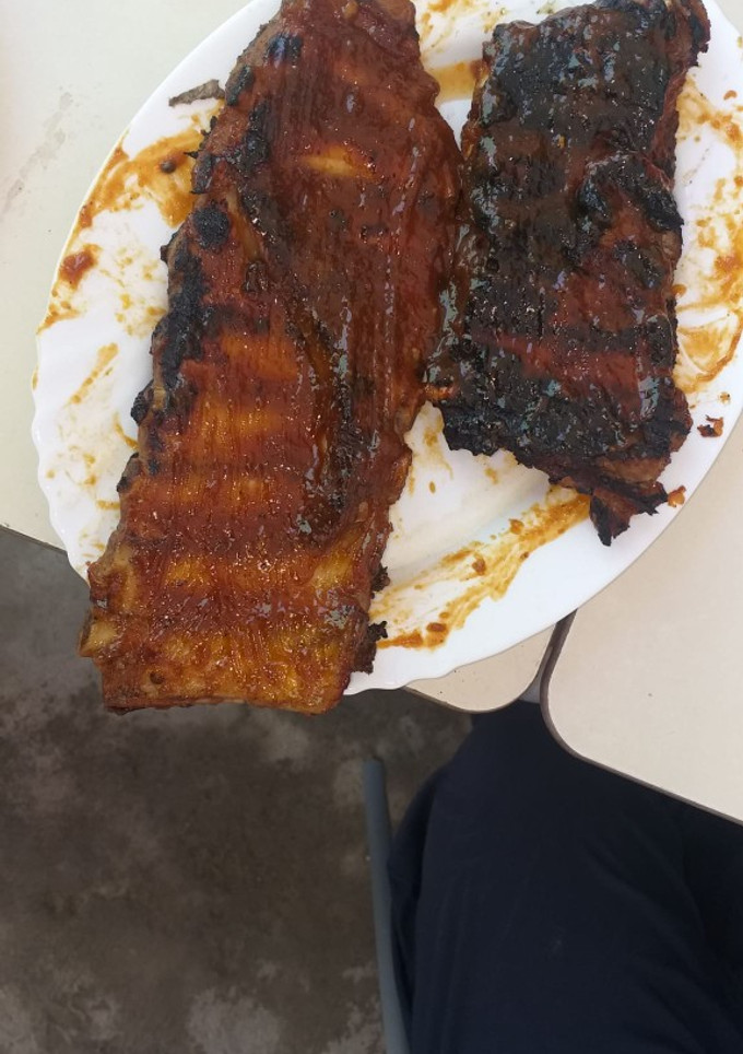 Una foto de Costillas a la doble barbacoa