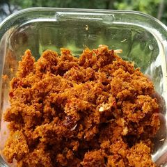 A picture of Onakka chemmeen chutney or Dry shrimp chutney.