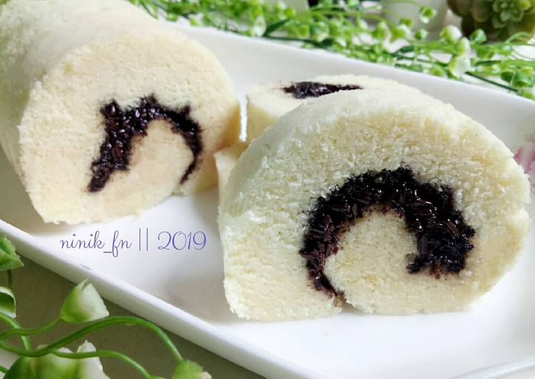 Milky White / Bolgul Putel Kukus