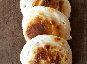 Una foto de Masa para preparar pan SIN GLUTEN, SIN HORNO, FÁCIL, RÁPIDO y Súper ECONÓMICO!