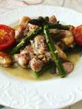 Muslo de pollo deshuesado al horno con espárrago triguero y tomate y VIDALIM