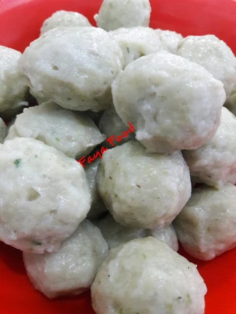 Langkah Mudah untuk Membuat Resep Pentol bakso sayur ayam yang  Bikin Ketagihan Anti Ribet, Bisa Manjain Lidah