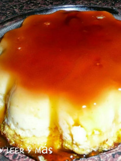 Una foto de Flan casero de naranja