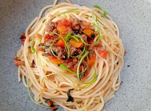Foto resep Spaghetti aglio e olio slice beef