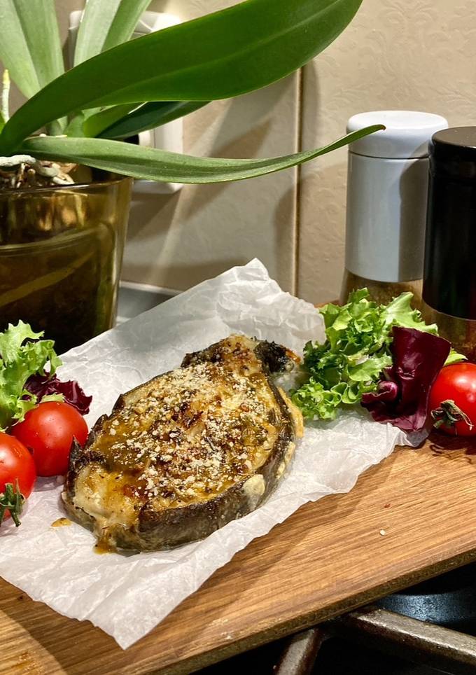Запечена риба під соусом песто 🐟