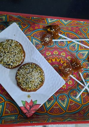 A picture of Jaggery bites.