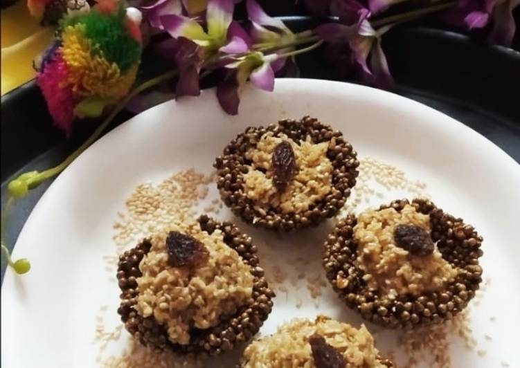 Recipe of Any-night-of-the-week Sesame Halwa in Bajra Tart