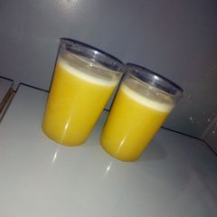 Pineapple juice A picture of Pineapple juice.