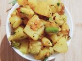 पिवळा बटाटा (Pivla Batata Recipe In Marathi)