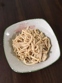 減醣夏日涼拌菜—涼拌金針菇 的食譜成品照片