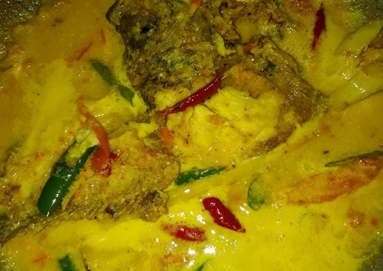 Langkah Mudah untuk Membuat Gurame goreng Bersantan, Lezat Sekali