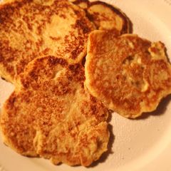 A picture of Potato pancakes.