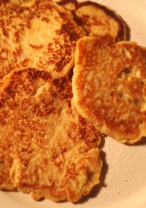 A picture of Potato pancakes.