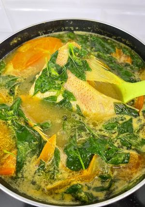 Foto resep Ikan Kakap Kuah Kuning ala Papua