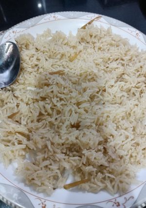 A picture of Onion 🧅 and cumin fried rice 🍚.