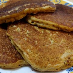 A picture of Bran-cakes.