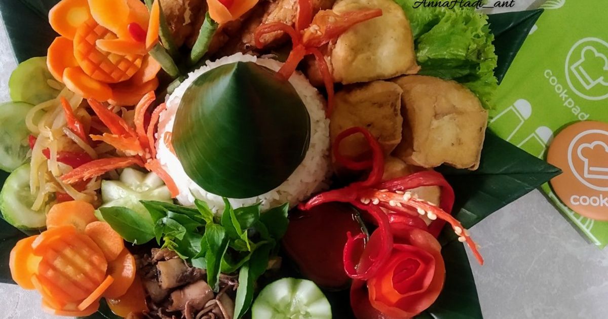 Tumini (Tumpeng Mini) Nasi Liwet