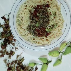 A picture of Hara Masala speghti.