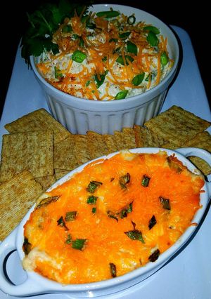 A picture of Mike's Creamy Hot Crab Dip & Chilled Spread.