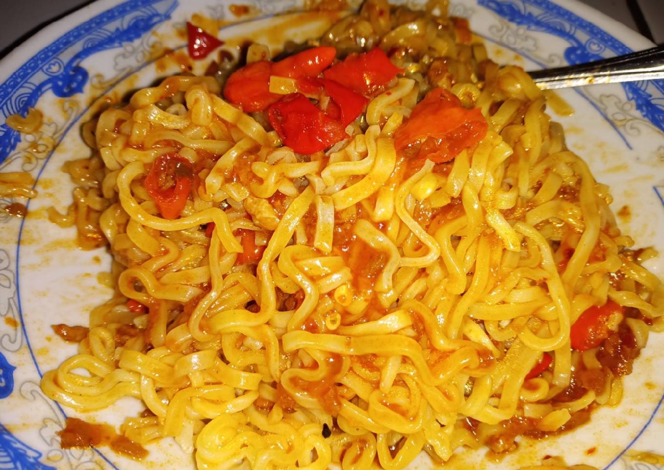 Mie Goreng Instan pedas Special