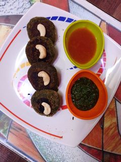 હરાભરા કબાબ (Hara Bhara Kebab Recipe In Gujarati) રેસીપી મુખ્ય ફોટો