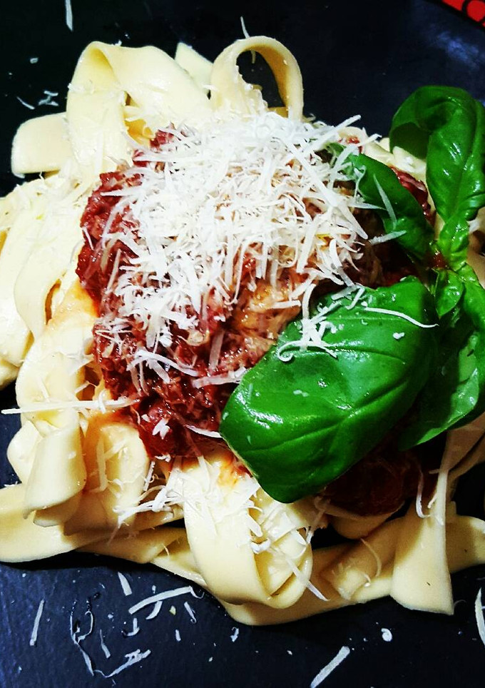 Una foto de Fideos con salsa rápida y económica