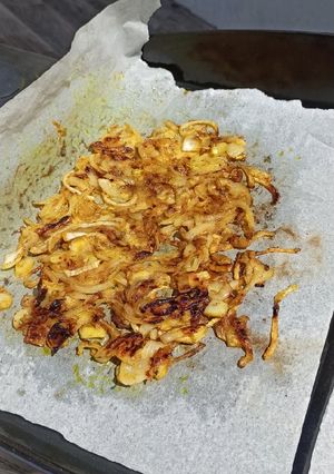 Une photo de Émincé d'oignons, Banane, curry