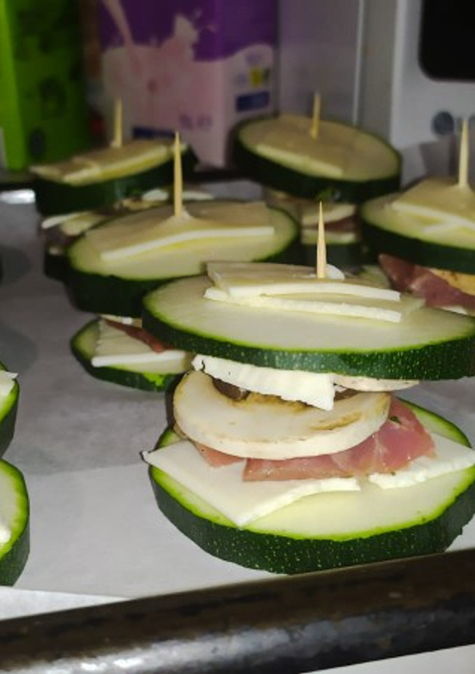 Una foto de Bocaditos de calabacín 🥒