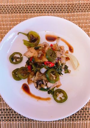 Foto resep Roasted Chicken with Jalapeño Basil Balsamico Sauce