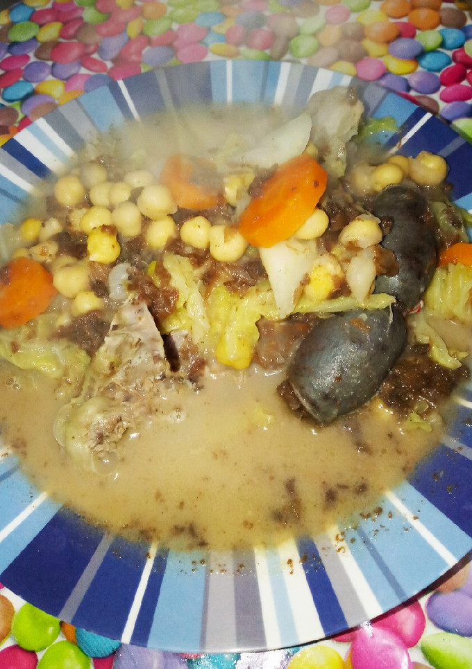 Una foto de Puchero de col