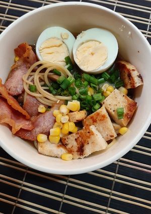 Una foto de Ramen fácil y económico